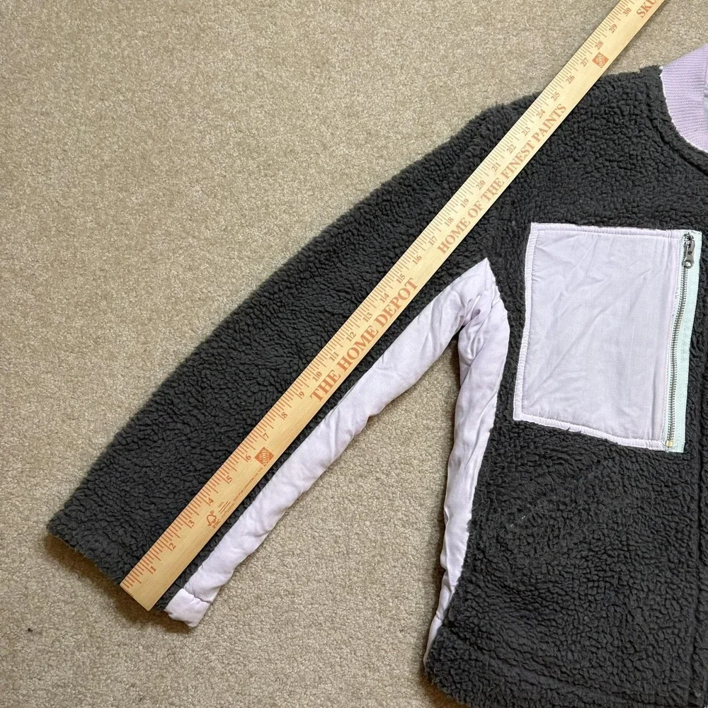 We The Free Rivington Sherpa Jacket FP Womens XS Zip Pockets Gray Pink‎ Bomber